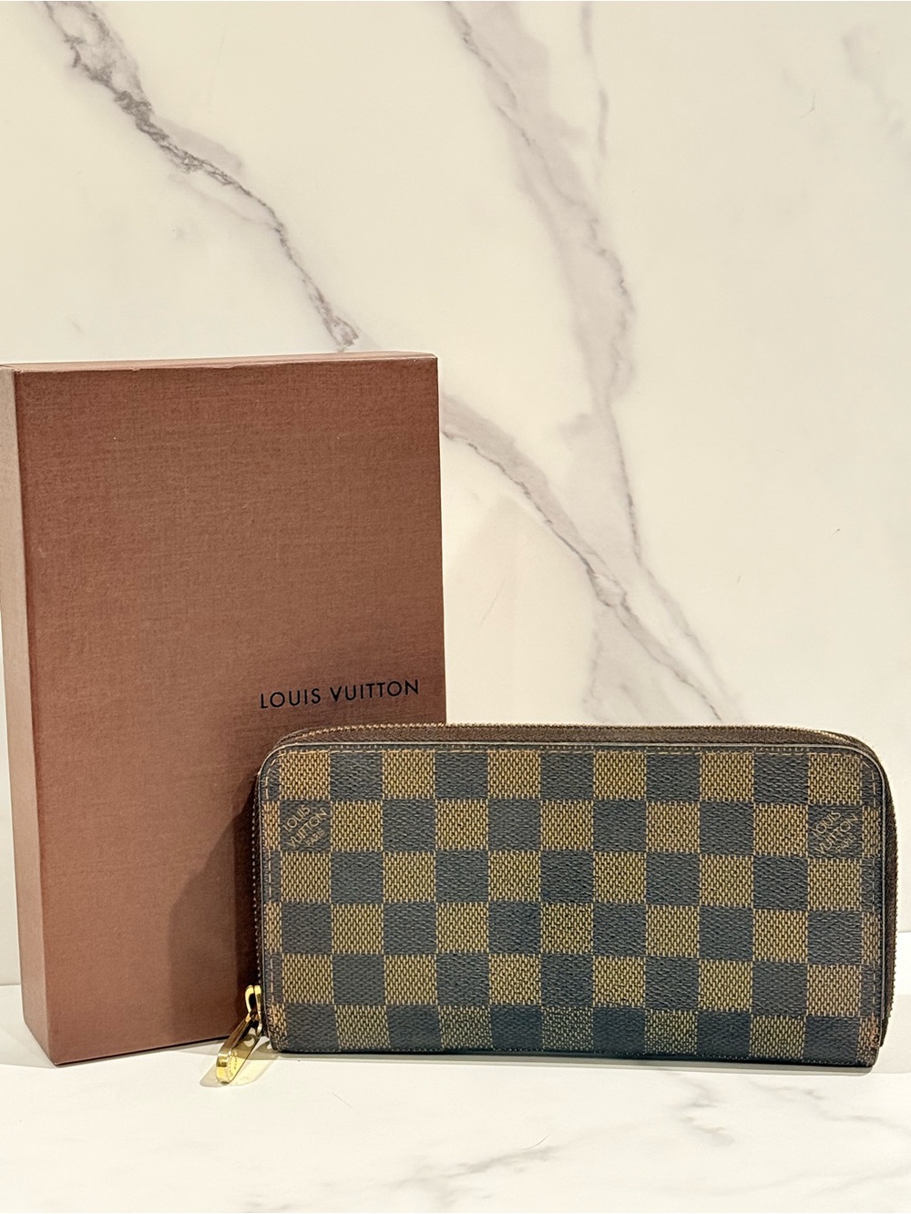 Louis Vuitton Zippy Wallet